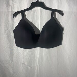 Knix Midnight Black Seamless Bra